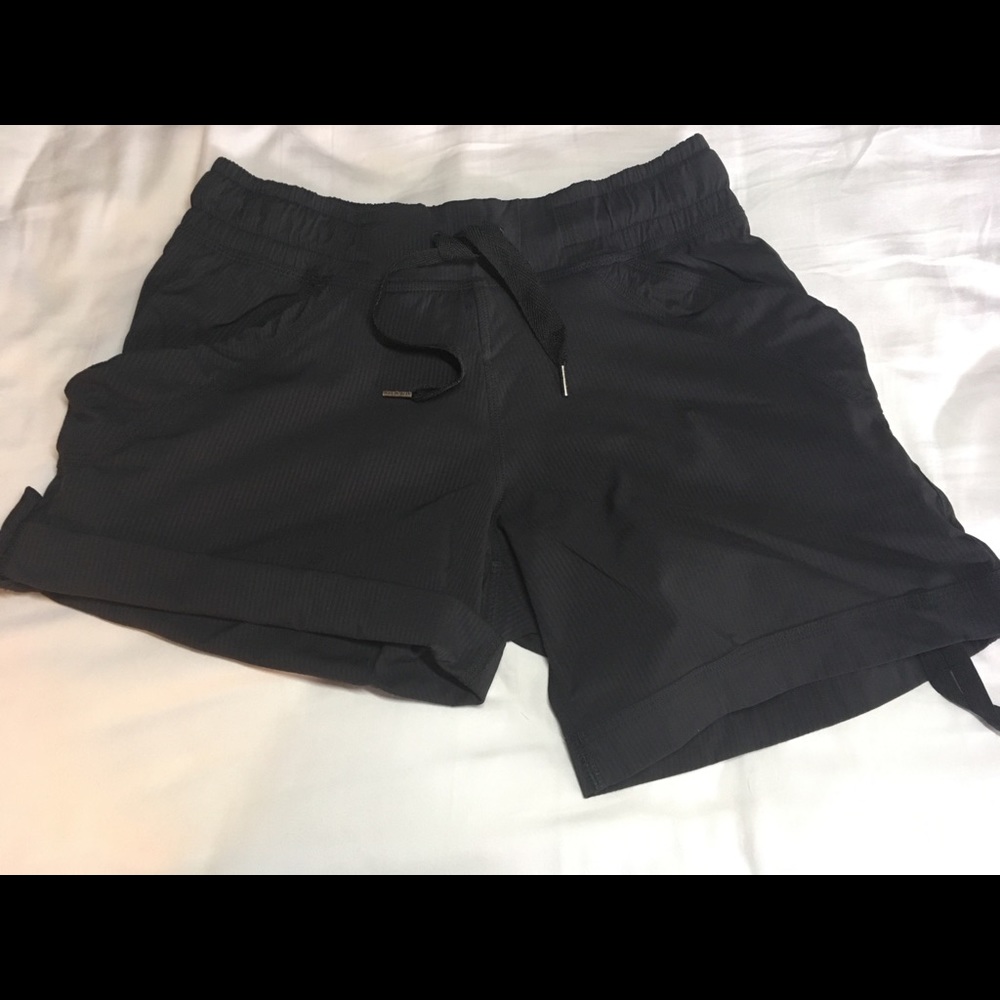Black Lululemon shorts